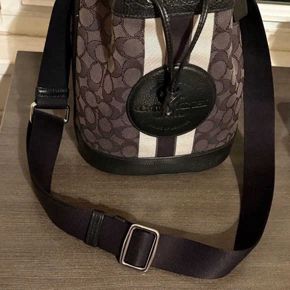 Coach Signature Jacquard Dempsey Stripe Black Smoke Gray and Black Bucket Bag - Picture 8 of 11